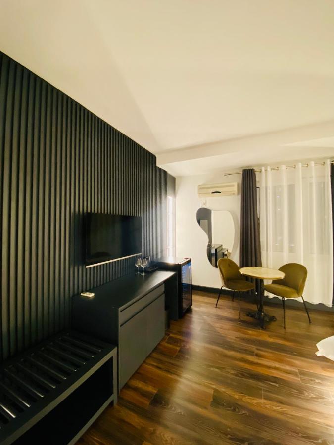 Tirana Central Rooms *